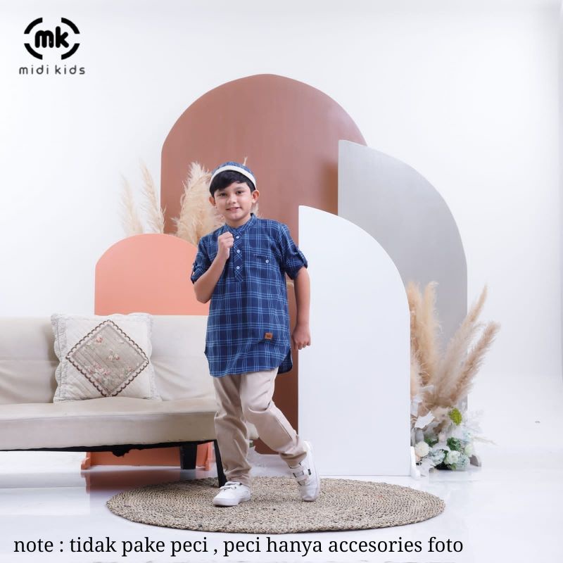 r.a.acollections{PO} Setelan Kurta Ajmal 5-12T