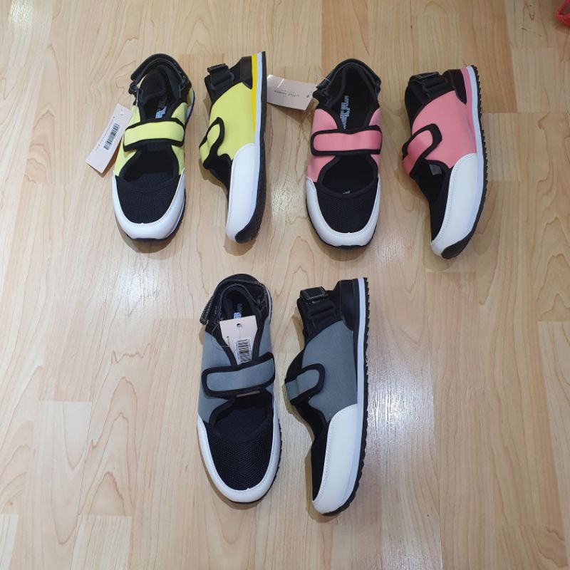 Jastip Termurah TLTSN SALE The Little Things She Needs Flatshoes