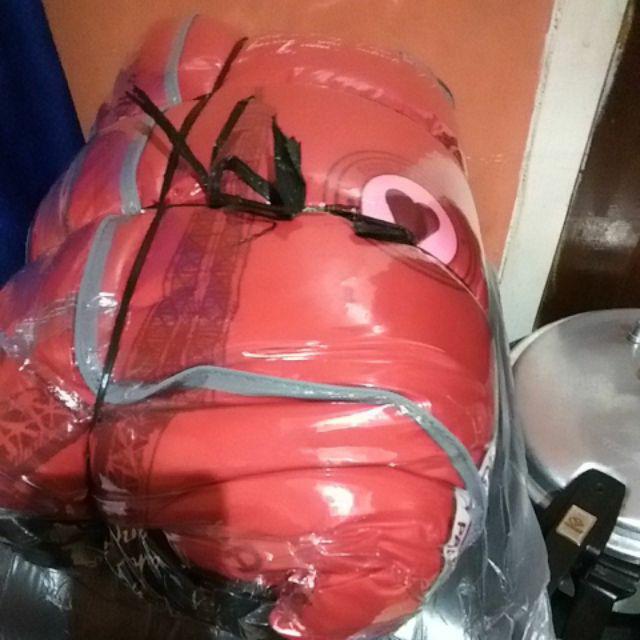 Fata Signature  Bed Cover Set  Motif Red Paris Ukuran (king) 180x200 / (queen) 160x200