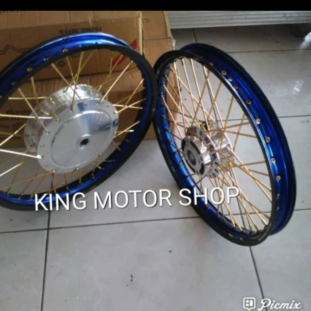 Sepaket Velg Ring 17 motor  Mio xeon vario110 scopy Spacy vario150 bisa reguaes