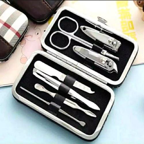 Manicure Pedicure Set 7 in1 Alat Perawatan Kuku Gunting Kuku Set Polos Model Dompet / Gunting Kuku 7IN1 / 4IN1