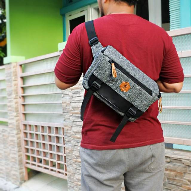 Tas kamera DSLR murah merk zano muat banyak