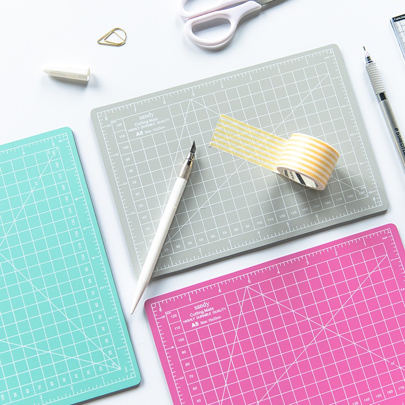 

JUNESIX A5 CUTTING MAT & CARVING-KNIFE PEN SET ALAS POTONG