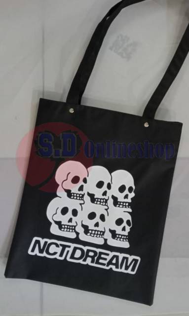 Tote bag NCT we boom berbagai type request warna sablon