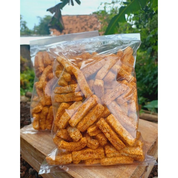 

KRUPUK STICK UDANG CRISPY PEDAS 100 GR