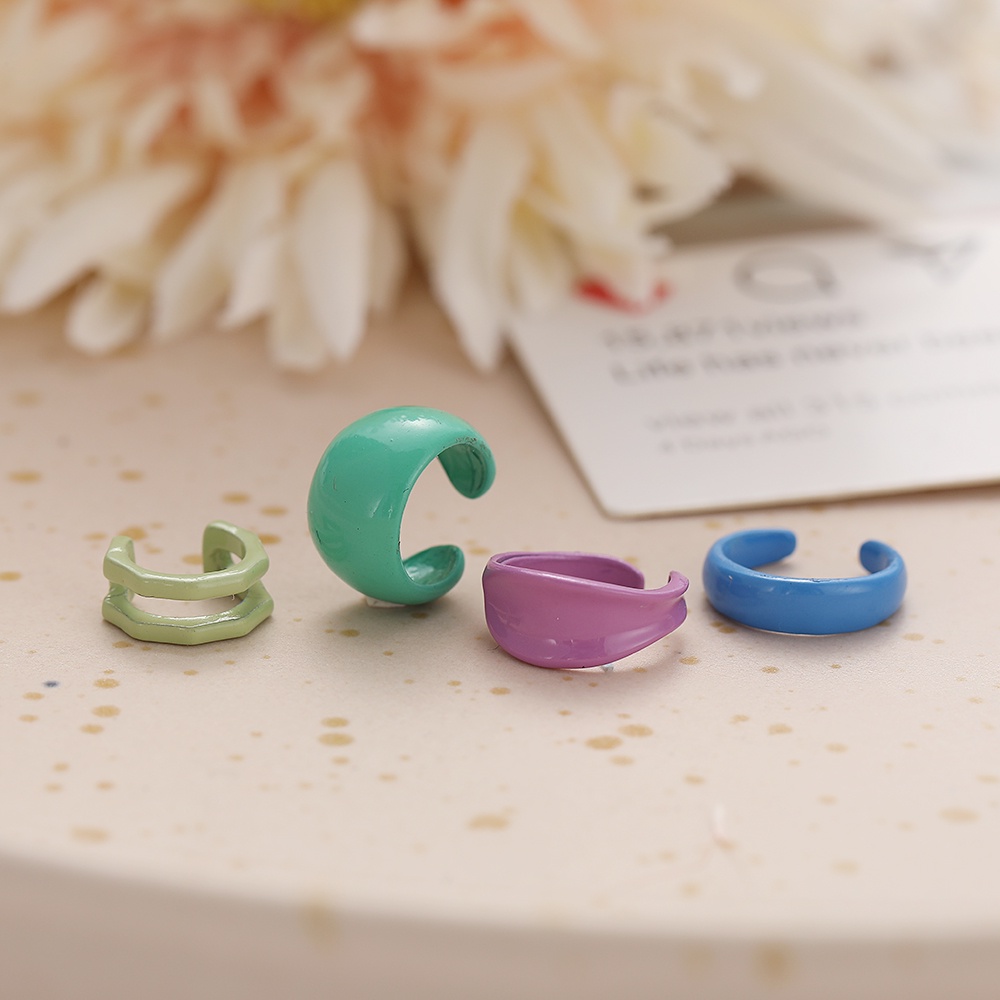 4pcs/set Retro Simple Alloy Color Ear Clip Set Non-pierced Hypoallergenic Circle Earrings Women Fashion Jewelry Accessories