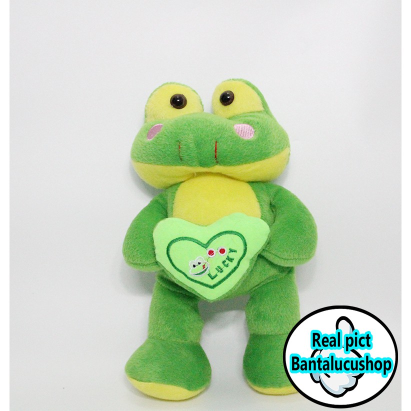 Boneka kodok love