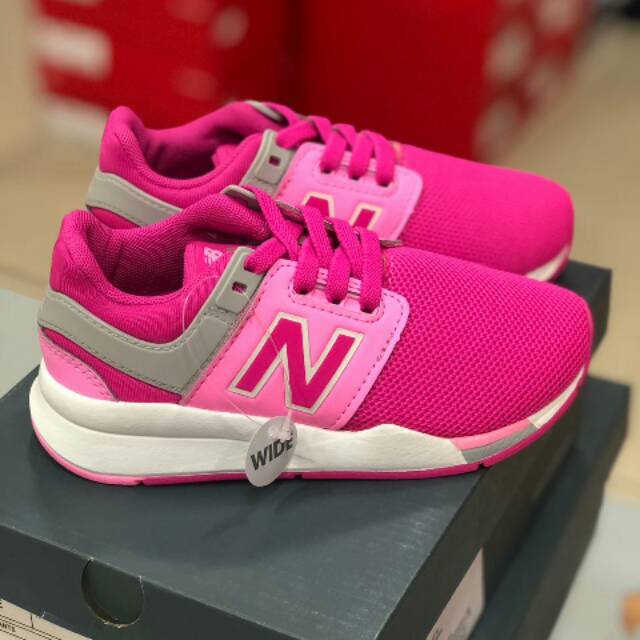 New balance 247 kids size 27,5