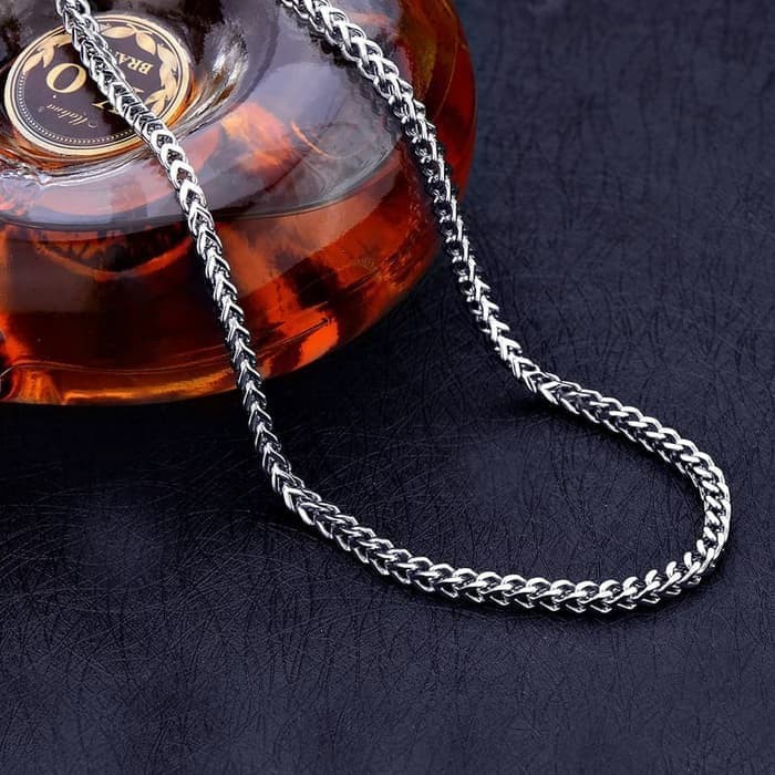 Kalung Pria Keren Titanium stainless steel Original Kalung Pria Keren Titanium stainless steel Original