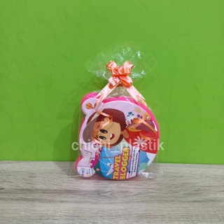 Tepak makan anak panda plastik pita / Tepak makan anak /tepak makan panda/tempat makan anak/ souvenir ulta  / souvenir ulang tahun