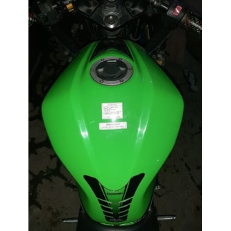 cover tangki ninja 250 fi cover tangki ninja 250 FI model ducati