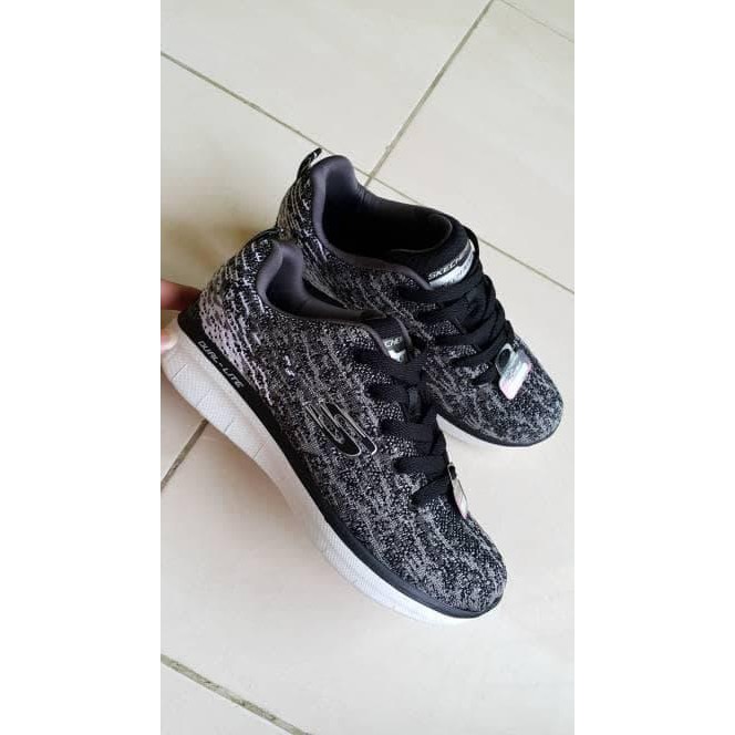 Sepatu Original Skechers Synergy Woman