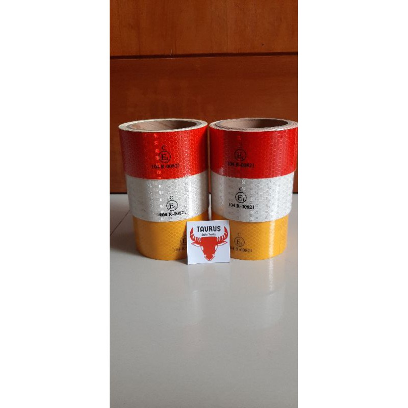 

Sticker Reflektor Tape - Tape Pemantul Cahaya Box Uji KIR Logo E1