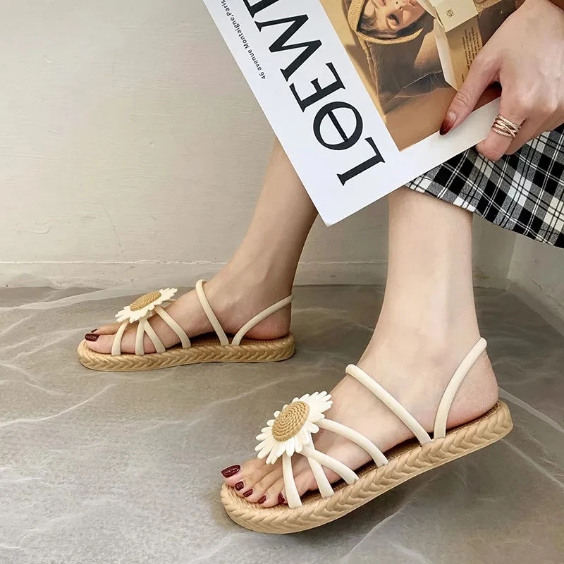 (COD) Sandal Flat Tali Jelly Bunga Daisy Women Flip Flops Sendal Wanita  MALL SHOPPING