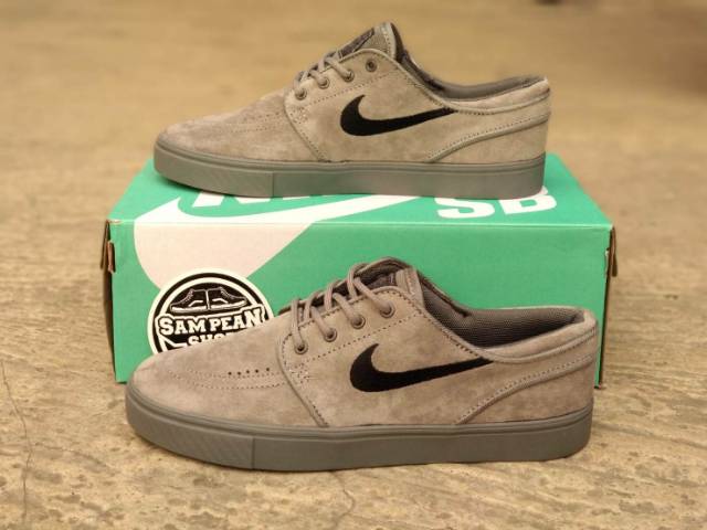 Jual Sepatu Nike SB stefan janoski grey 