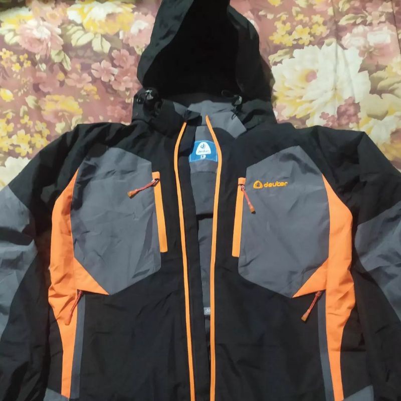 Jacket Deuter