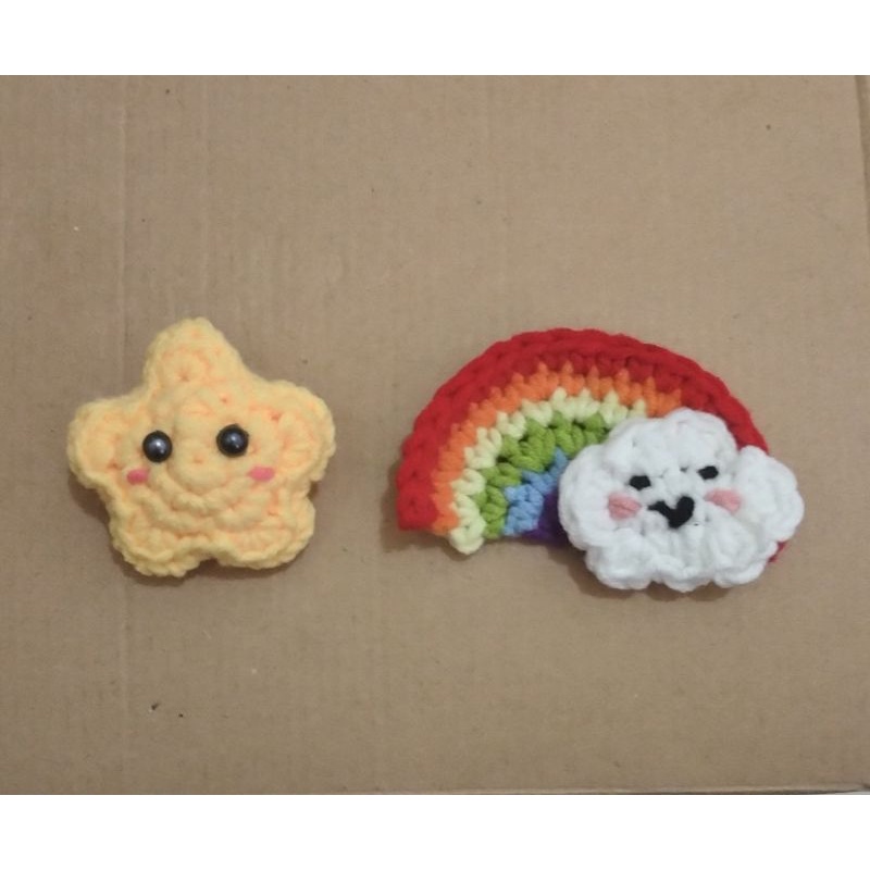 Bintang 3D dan Pelangi Rajut Aplikasi