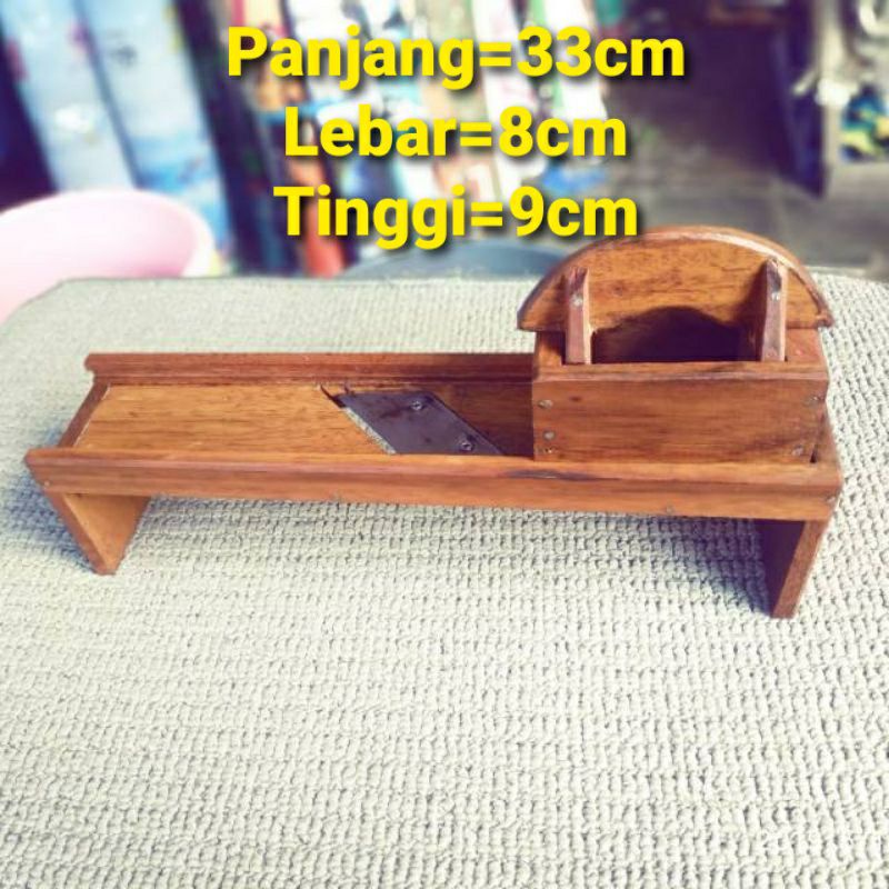 PENGIRIS BAWANG KAYU ULIN TRADISIONAL
