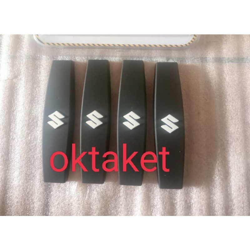 door guard Bravo model New Mitsubishi , Toyota, Gr , Suzuki, Nissan, Daihatsu, Honda mobil Universal