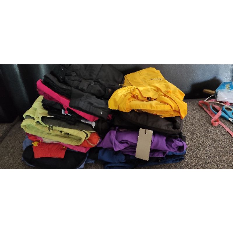 borongan jaket outdoor 13pcs 1jt