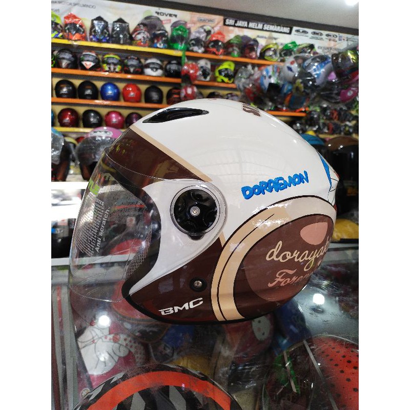 Helm BMC milan motif dorayakis