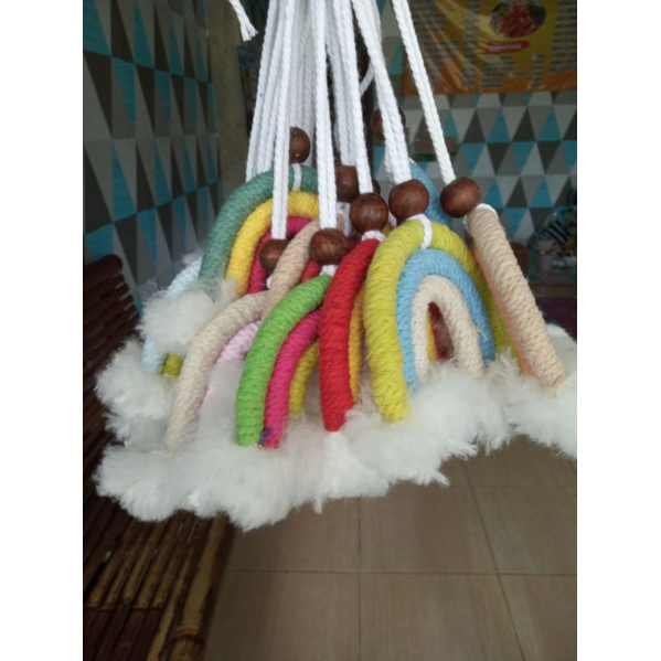 Hiasan Tas / Gantungan Tas / Aksesoris Tas - Tas Jali - Tas Anyaman /Gantungan Tas Rainbow