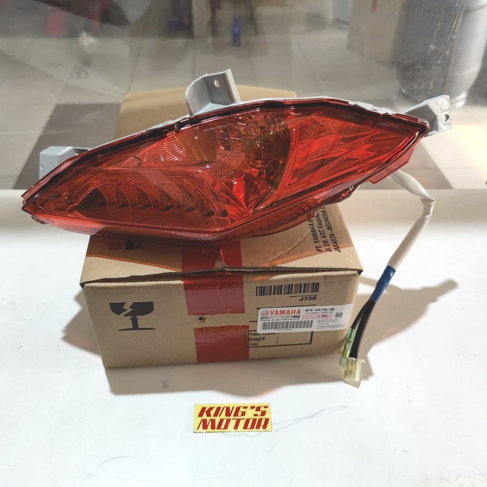 LAMPU STOP, BELAKANG, REM XMAX, X-MAX KIRI (B74 H4710) asli yamaha