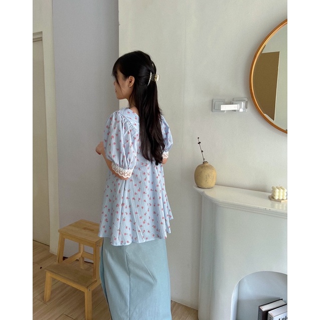 KANON - Yoshimi Crinkle Floral Blouse - Blouse pantai / musim panas vintage motif bunga crinkle korean look