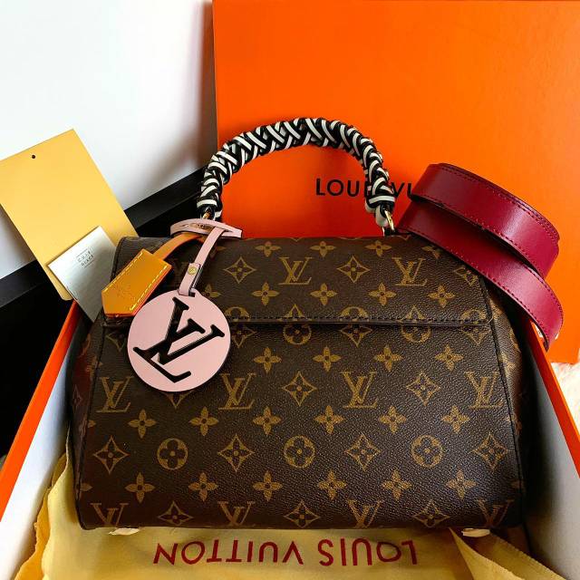 #LV43982 Cluny Braided Handle Monogram Spring Summer 2019