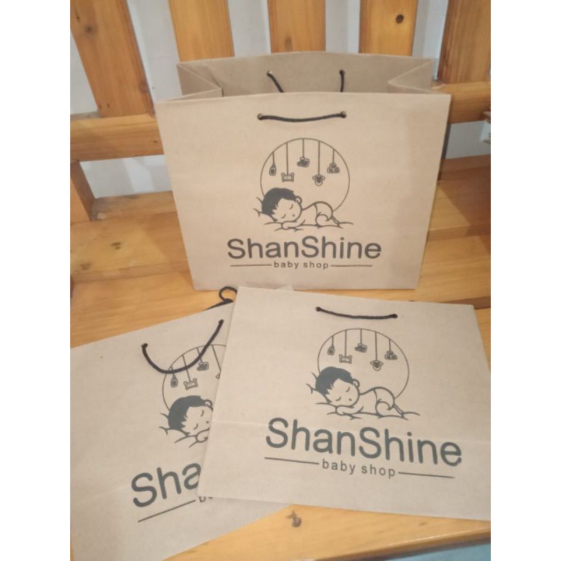 

Paperbag 35*15*20 cocok untuk box bakery atau bag fashion
