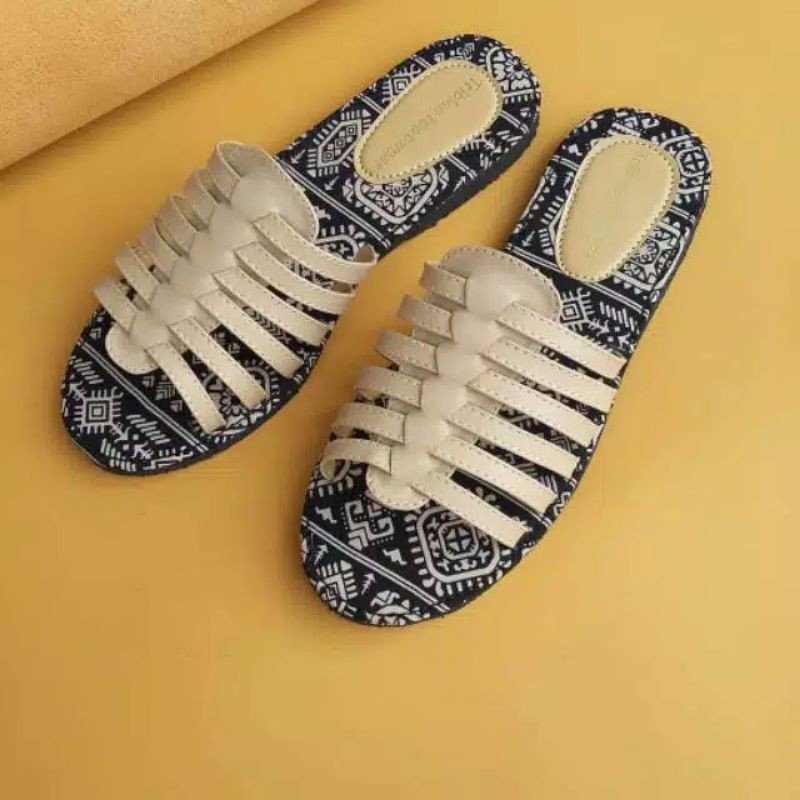 triblee footwear/grosir sandal murah/sandal murah/flat shoes/sandal jepit murah