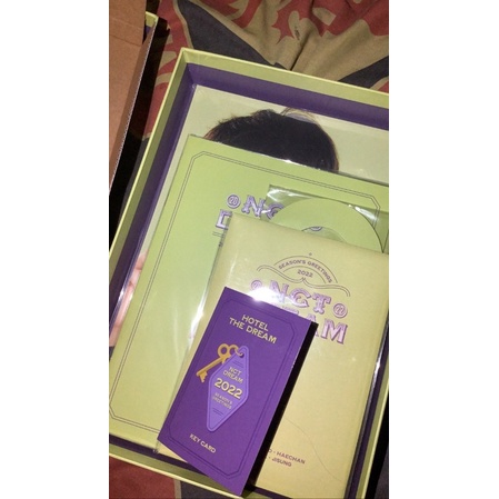 

season greeting 2022 nct dream member set