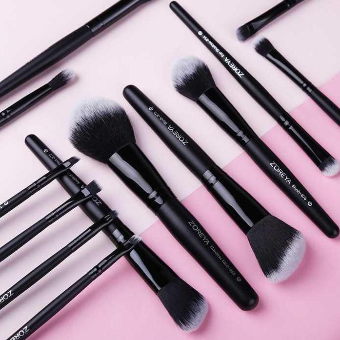 

Bagus Banget.. (BISA COD) Zoreya Brush Make Up 15 Set dengan Pouch - ZZ15 [Hitam]