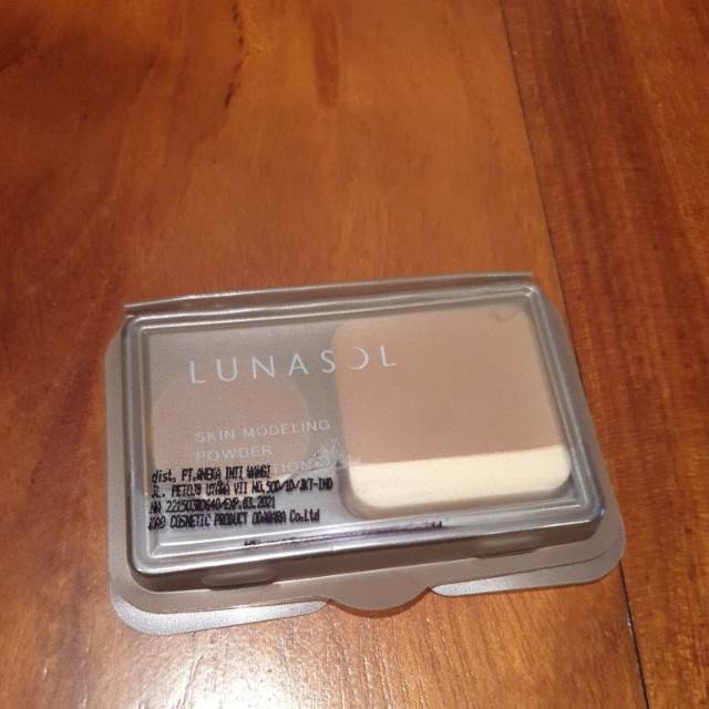 KANEBO LUNASOL SKIN MODELLING POWDER 0.5g