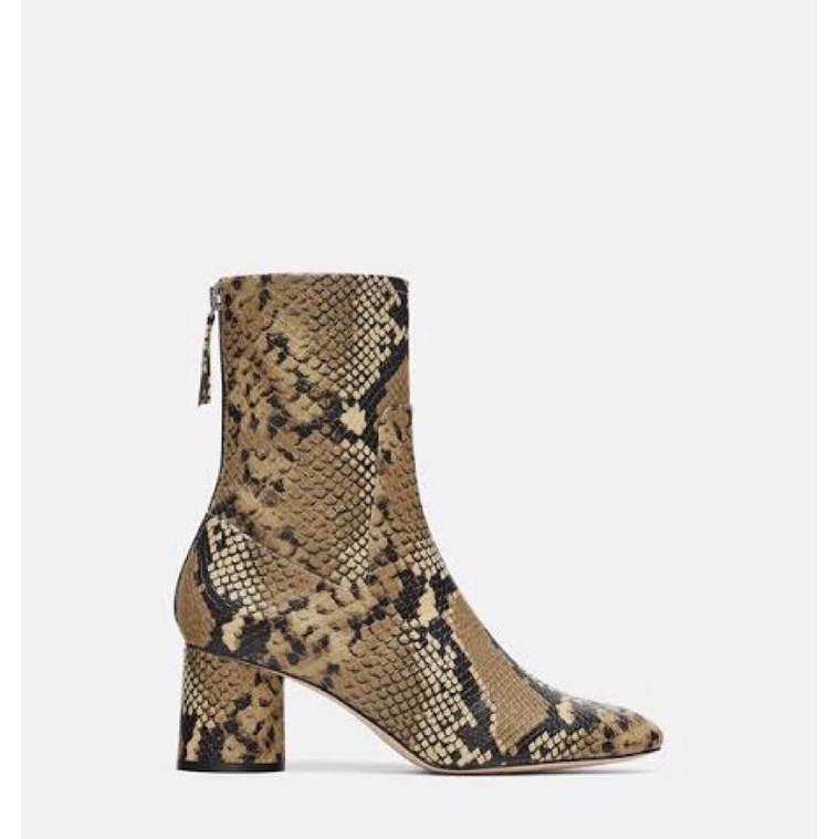ZARA WOMAN ANKLE SNAKE PRINT HEELS BOOTS W/ZIP (NEW ORIGINAL STORE)