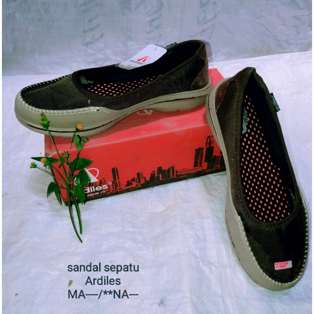 SANDAL SEPATU ARDILES