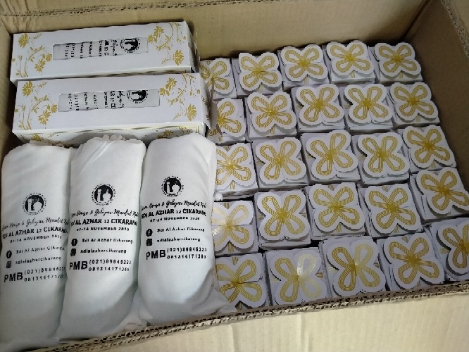 Souvenir Tumbler Dove Warna