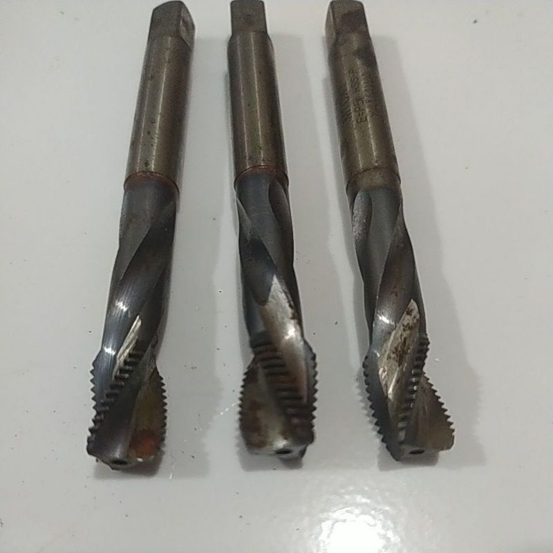 tap handtap tap m10x1 tap busi tap sekali jadi pembuat drat ulang baut drat 14 alus