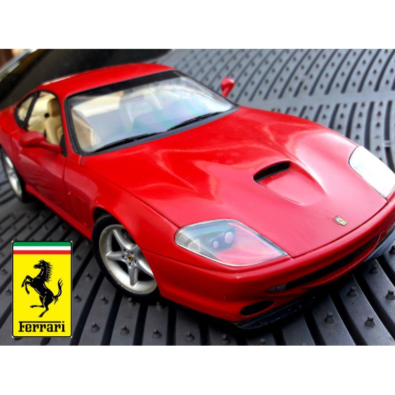 Diecast 1/18 - Ferrari 550 Tahun 1996 - Merk UT Models (AutoArt)
