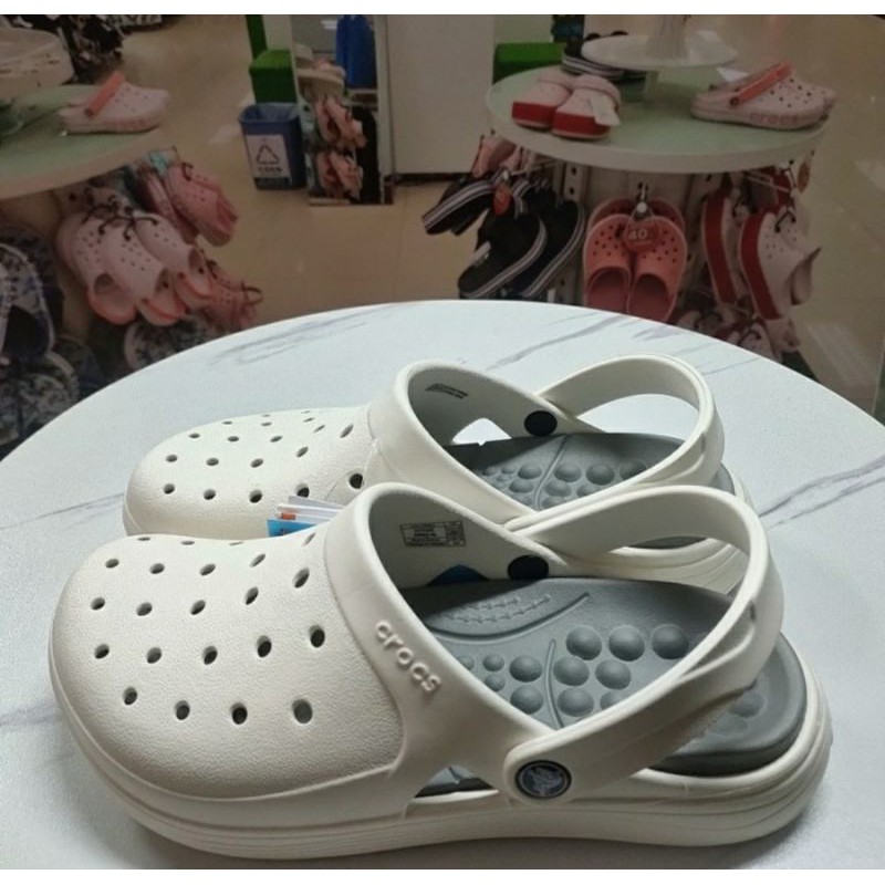 Crocs Reviva Clog / Sandal Crocs Reviva / Sandal pria / Sandal wanita / sandal kesehatan