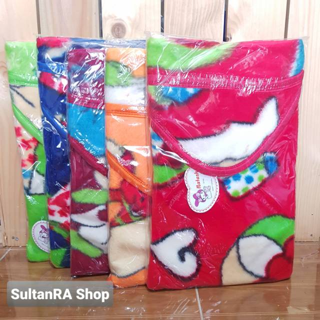 Selimut Topi Bayi Newborn YOKU / SHANIA 70x65 cm Beludru Lembut Selimut Baby Blanket Bulu-Bulu