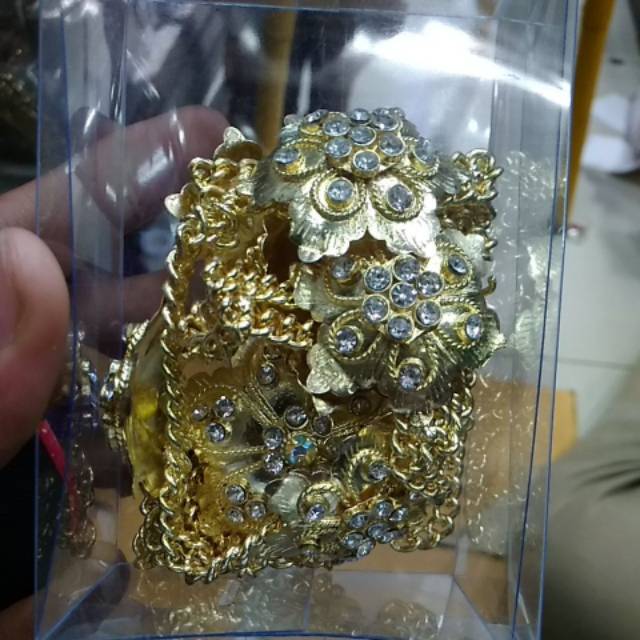Kalung manten