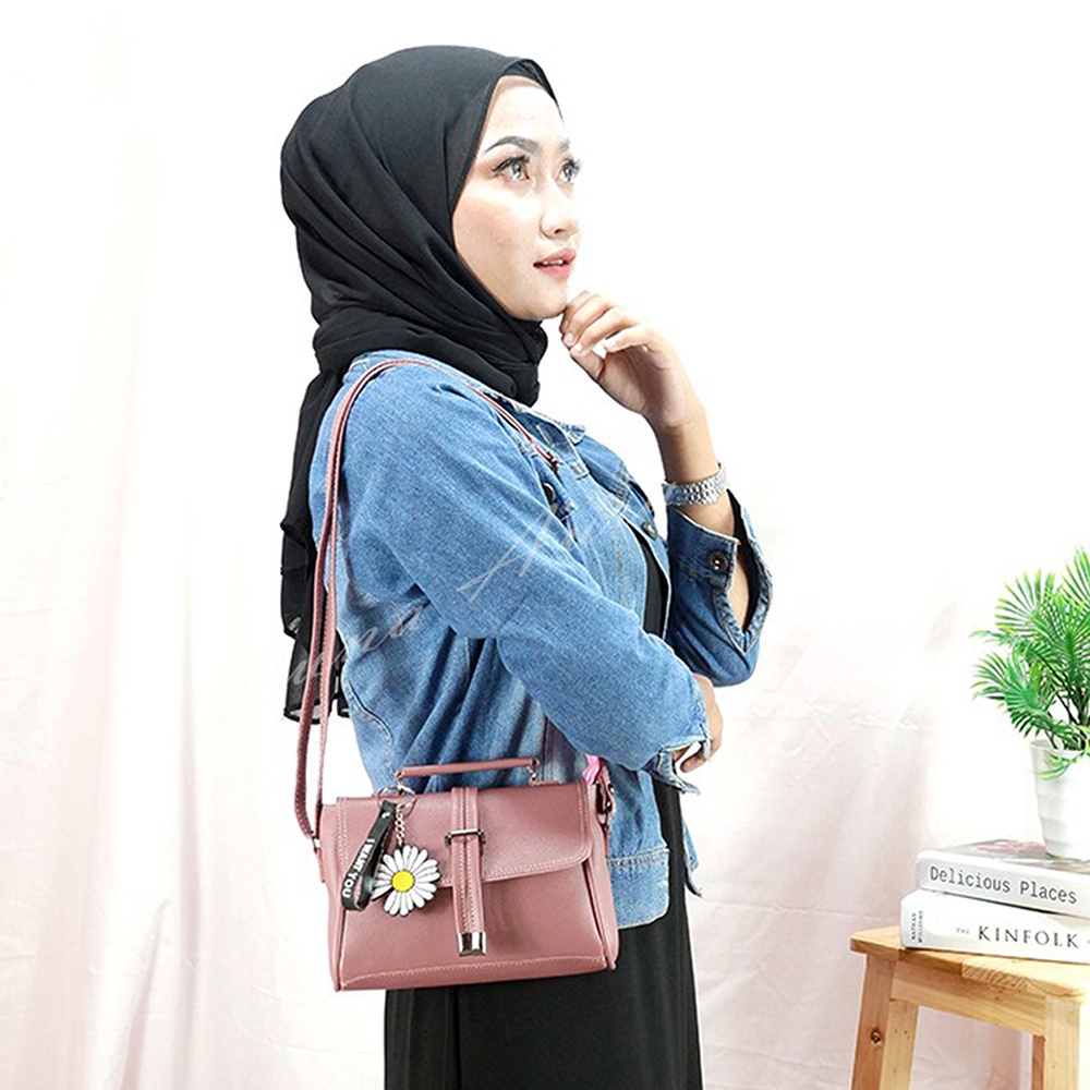 Tas Selempang Wanita Minixo Slingbag Fashion KODE (ET13)