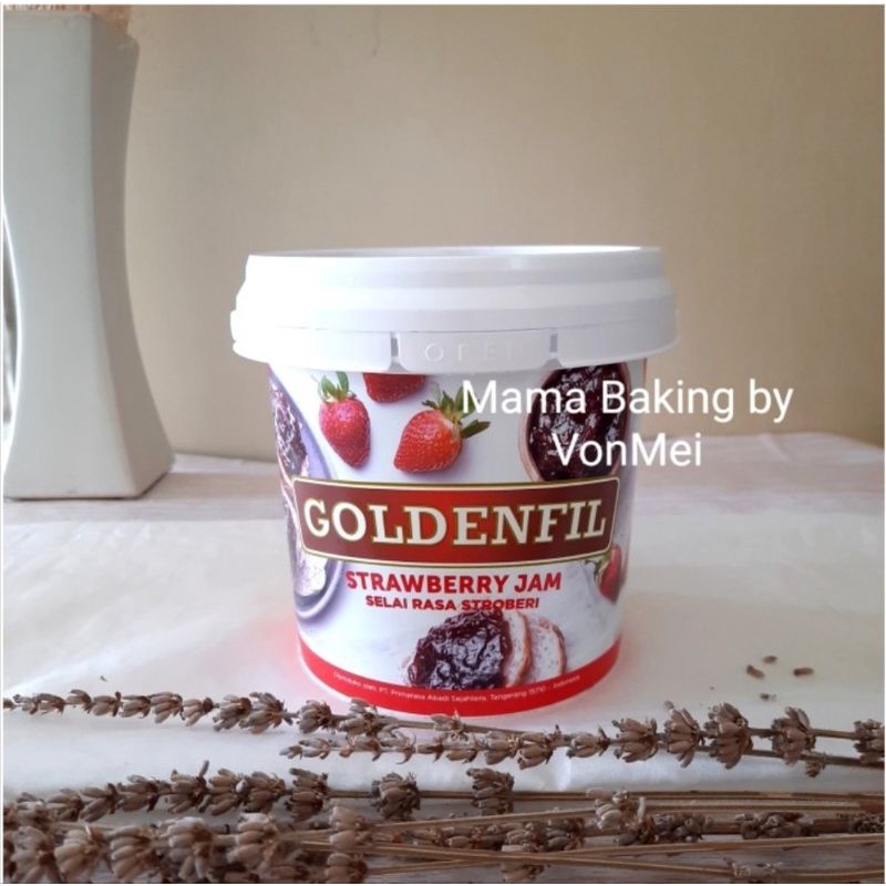 

GOLDENFIL Strawberry 1 Kg Selai Strawberry Filling 1 kg