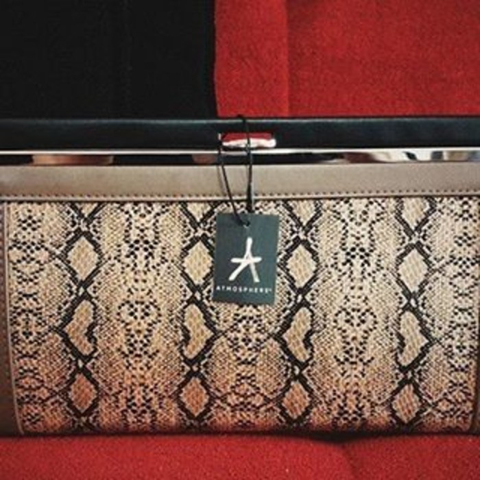 Atmosphere Clutch Bag Tas Wanita - Snake Skin