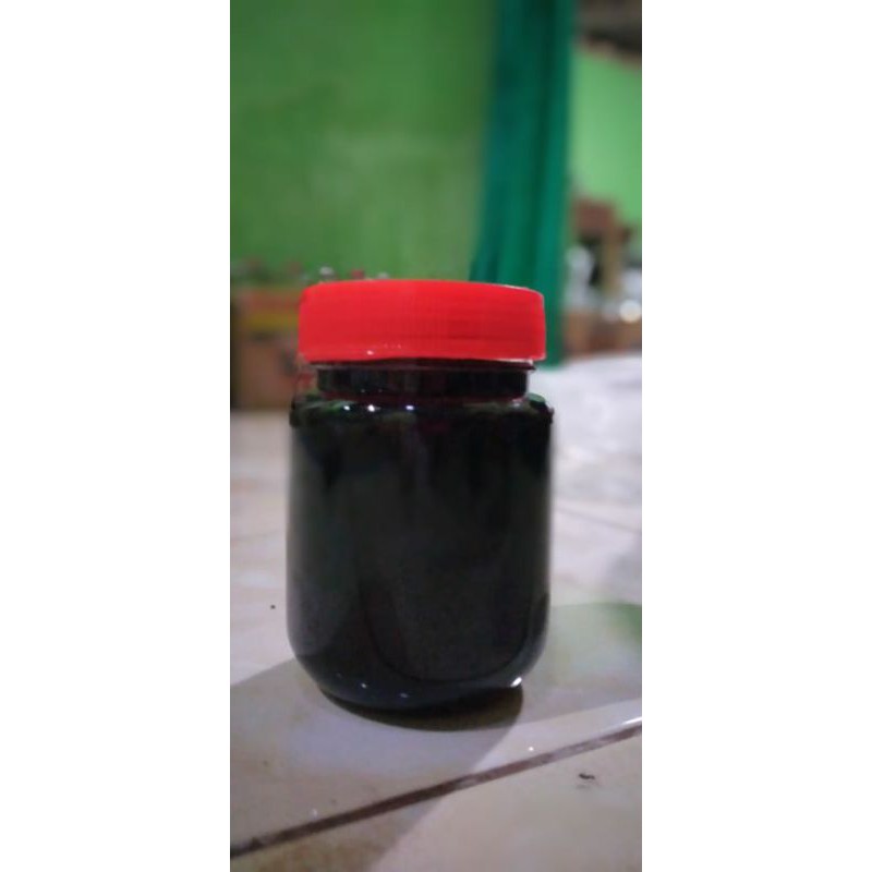

Madu Klanceng hitam 100% asli dan murni tanpa campuran. 250gr.