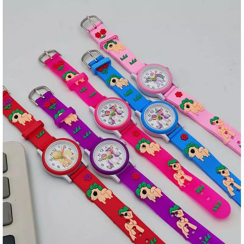 Jam ank perempuan karakter little pony