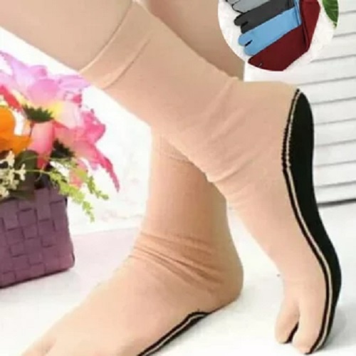 Kaos Kaki Jempol Telapak Hitam Nylon Premium Wanita Muslimah