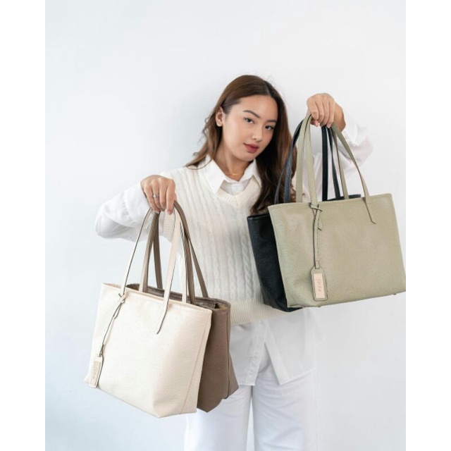 Tote Bag Flicka Kode W 27 | Free Bubble Wrap