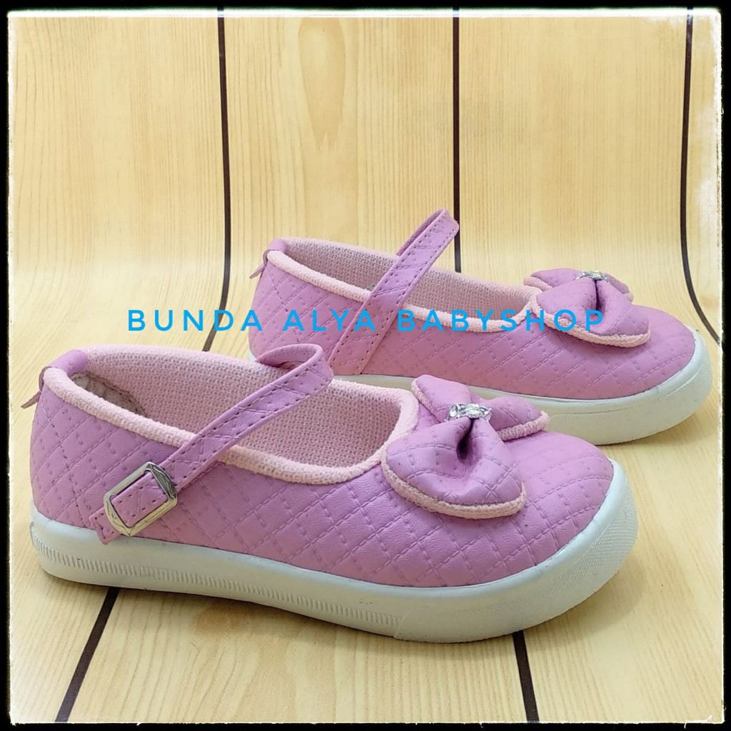 Sepatu Anak Perempuan Umur 4 Tahunan Pita - Sepatu Anak Cewek PINK Casual SALE Anti Licin Alas Karet size 29 - 30